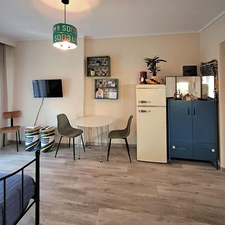 Cozy & Stylish Eastside Apt. Thessaloniki Exterior photo